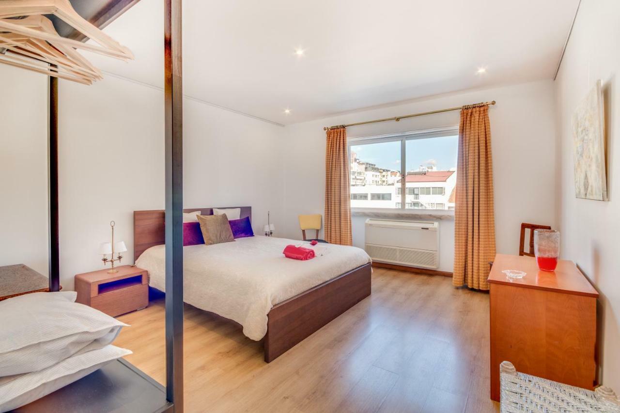 Cosmopolis Apartment Lisbon Bagian luar foto