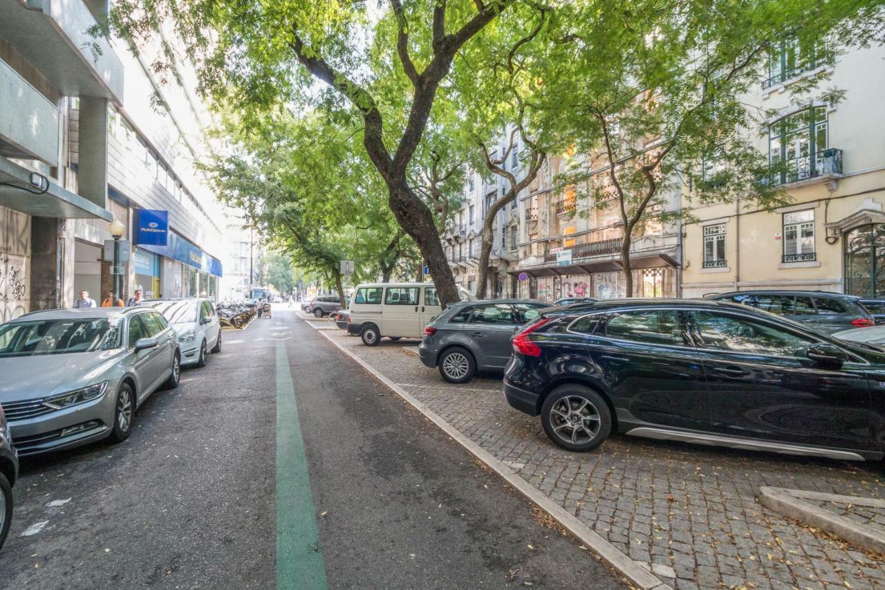 Cosmopolis Apartment Lisbon Bagian luar foto